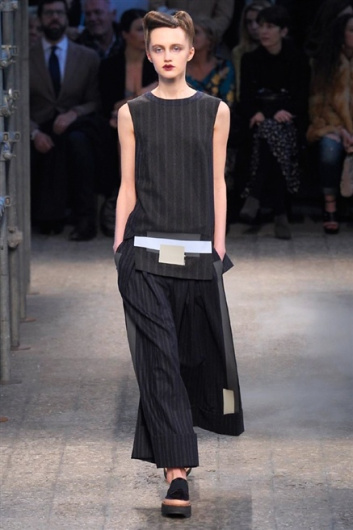 Fotoservizio/FW 2014-2015/WOMEN/ANTONIO MARRAS/DP1/21