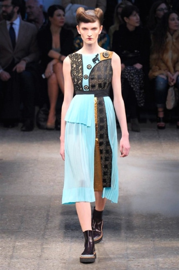 Fotoservizio/FW 2014-2015/WOMEN/ANTONIO MARRAS/DP1/25