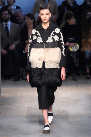 Fotoservizio/FW 2014-2015/WOMEN/ANTONIO MARRAS/DP1/28