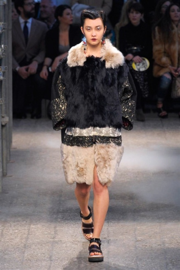Fotoservizio/FW 2014-2015/WOMEN/ANTONIO MARRAS/DP1/31
