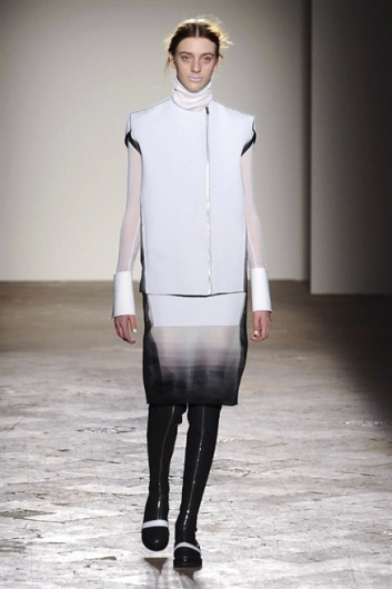 Fotoservizio/FW 2014-2015/WOMEN/GABRIELE COLANGELO/DP1/1