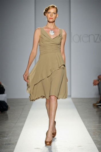 Fotoservizio/SS 2012/WOMEN/LORENZO RIVA/31