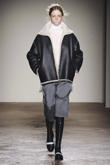 Fotoservizio/FW 2014-2015/WOMEN/GABRIELE COLANGELO/DP1/8