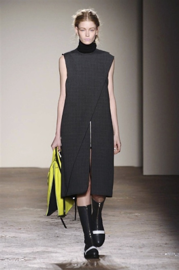 Fotoservizio/FW 2014-2015/WOMEN/GABRIELE COLANGELO/DP1/11