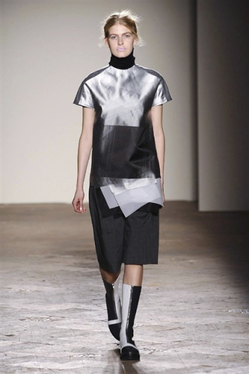 Fotoservizio/FW 2014-2015/WOMEN/GABRIELE COLANGELO/DP1/13