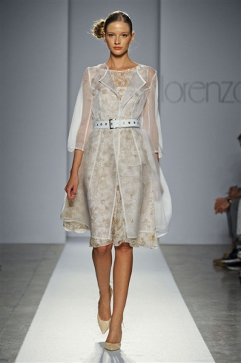 Fotoservizio/SS 2012/WOMEN/LORENZO RIVA/32