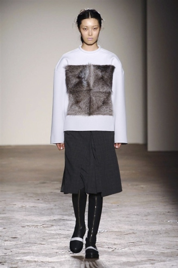Fotoservizio/FW 2014-2015/WOMEN/GABRIELE COLANGELO/DP1/20