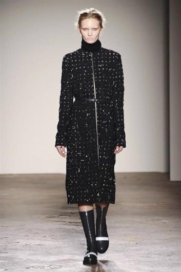 Fotoservizio/FW 2014-2015/WOMEN/GABRIELE COLANGELO/DP1/31