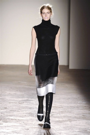 Fotoservizio/FW 2014-2015/WOMEN/GABRIELE COLANGELO/DP1/35