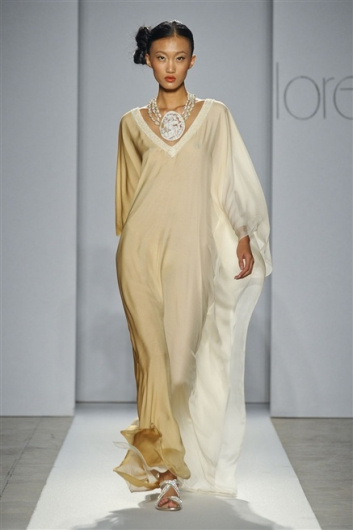 Fotoservizio/SS 2012/WOMEN/LORENZO RIVA/26