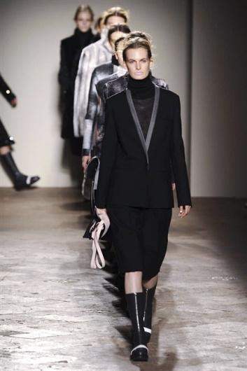 Fotoservizio/FW 2014-2015/WOMEN/GABRIELE COLANGELO/DP1/38