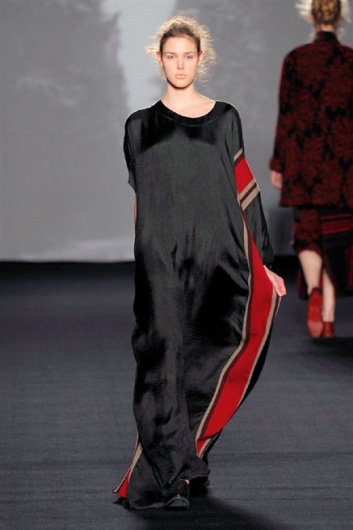 Fotoservizio/FW 2014-2015/WOMEN/UMA WANG/DP1/4