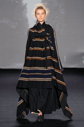Fotoservizio/FW 2014-2015/WOMEN/UMA WANG/DP1/12