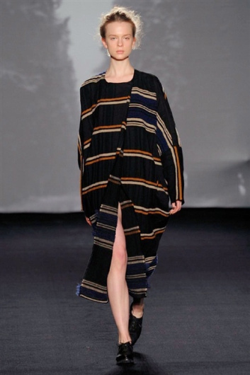 Fotoservizio/FW 2014-2015/WOMEN/UMA WANG/DP1/14