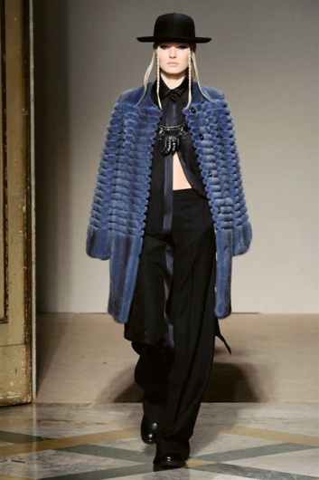 Fotoservizio/FW 2014-2015/WOMEN/GRINKO/DP1/17