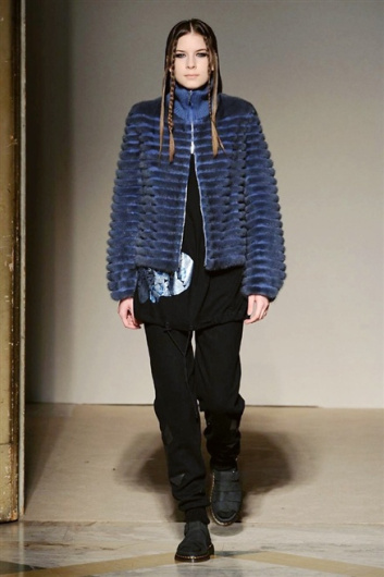 Fotoservizio/FW 2014-2015/WOMEN/GRINKO/DP1/20