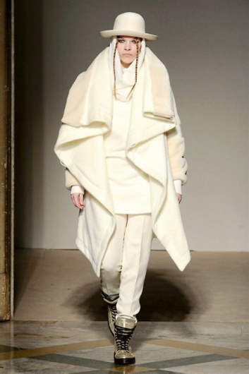 Fotoservizio/FW 2014-2015/WOMEN/GRINKO/DP1/30