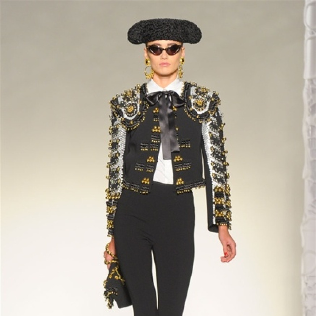 MOSCHINO