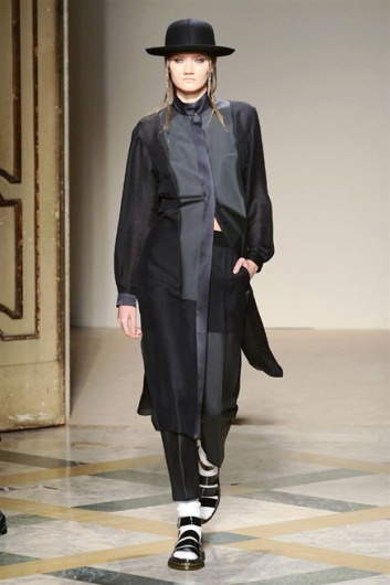 Fotoservizio/FW 2014-2015/WOMEN/GRINKO/DP1/1