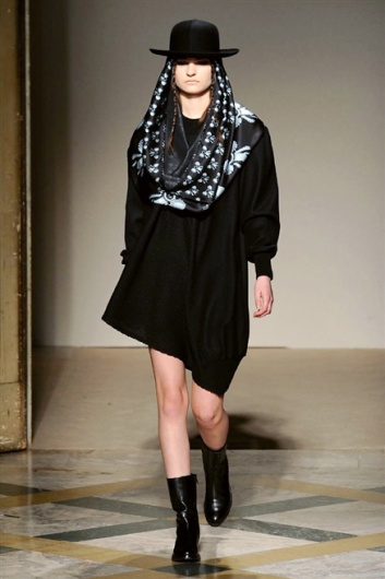 Fotoservizio/FW 2014-2015/WOMEN/GRINKO/DP1/7