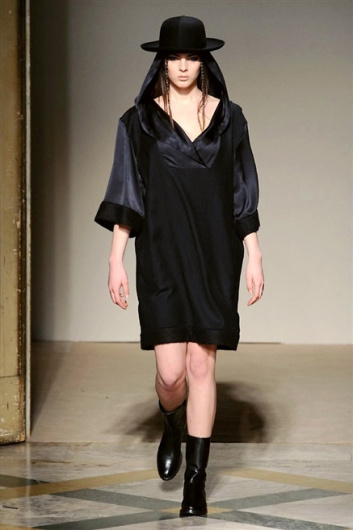 Fotoservizio/FW 2014-2015/WOMEN/GRINKO/DP1/9