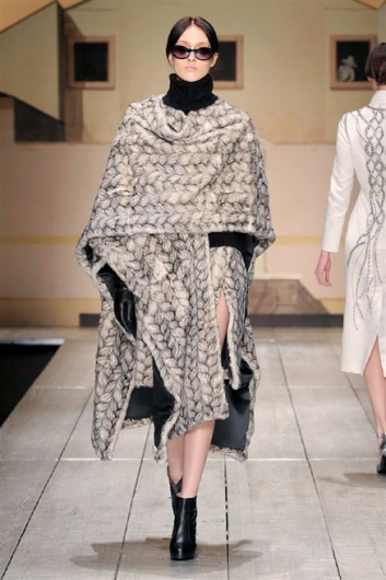 Fotoservizio/FW 2014-2015/WOMEN/LAURA BIAGIOTTI/DP1/6
