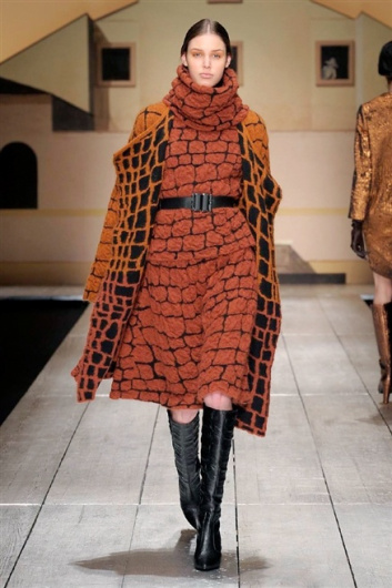 Fotoservizio/FW 2014-2015/WOMEN/LAURA BIAGIOTTI/DP1/23