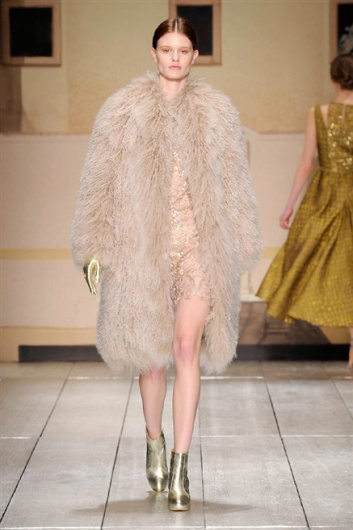 Fotoservizio/FW 2014-2015/WOMEN/LAURA BIAGIOTTI/DP1/27