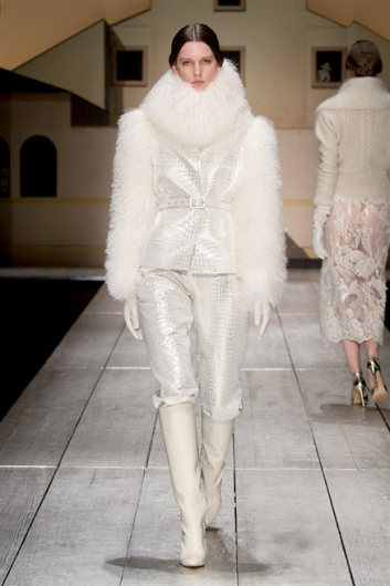 Fotoservizio/FW 2014-2015/WOMEN/LAURA BIAGIOTTI/DP1/44