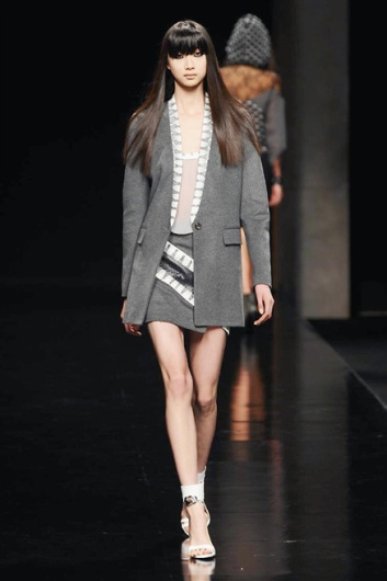 Fotoservizio/FW 2014-2015/WOMEN/JOHN RICHMOND/DP1/16