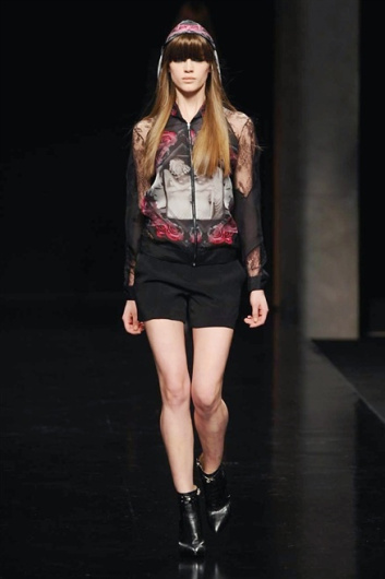 Fotoservizio/FW 2014-2015/WOMEN/JOHN RICHMOND/DP1/23