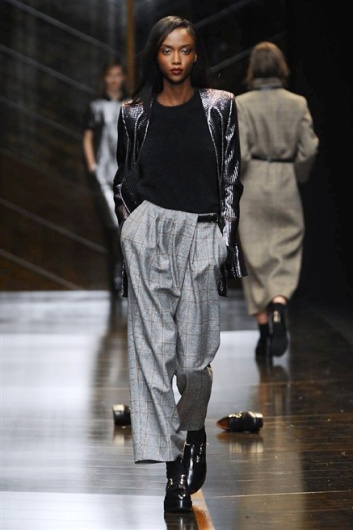 Fotoservizio/FW 2014-2015/WOMEN/TRUSSARDI/DP1/29