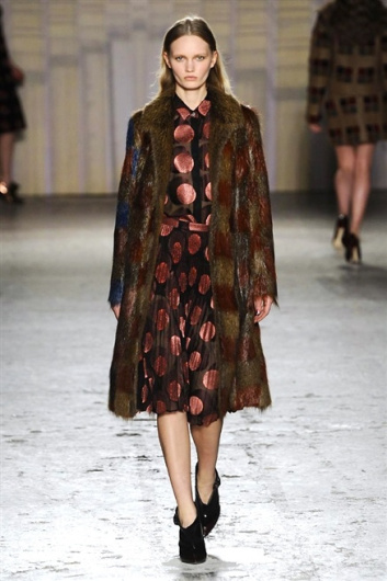 Fotoservizio/FW 2014-2015/WOMEN/MARCO DE VINCENZO/DP1/13