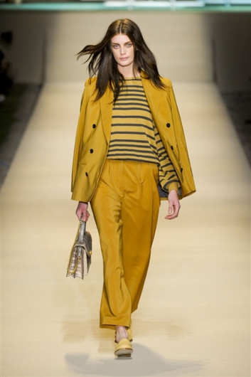 Fotoservizio/SS 2012/WOMEN/TRUSSARDI/5