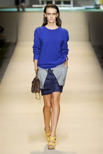 Fotoservizio/SS 2012/WOMEN/TRUSSARDI/10