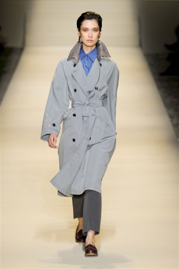 Fotoservizio/SS 2012/WOMEN/TRUSSARDI/12