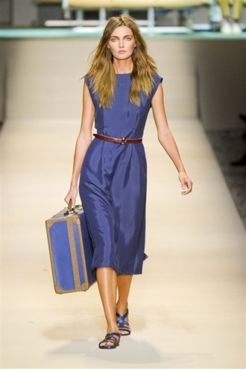 Fotoservizio/SS 2012/WOMEN/TRUSSARDI/15