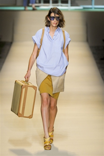 Fotoservizio/SS 2012/WOMEN/TRUSSARDI/6