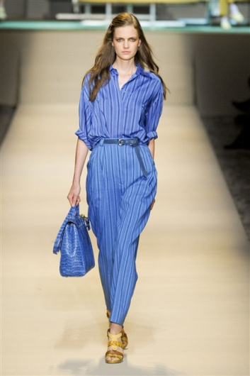 Fotoservizio/SS 2012/WOMEN/TRUSSARDI/9