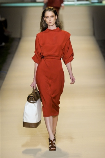 Fotoservizio/SS 2012/WOMEN/TRUSSARDI/20