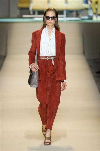 Fotoservizio/SS 2012/WOMEN/TRUSSARDI/21