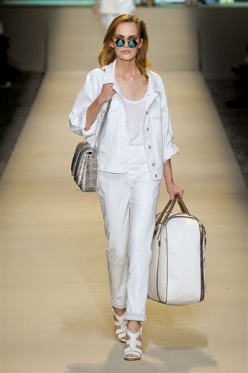Fotoservizio/SS 2012/WOMEN/TRUSSARDI/26