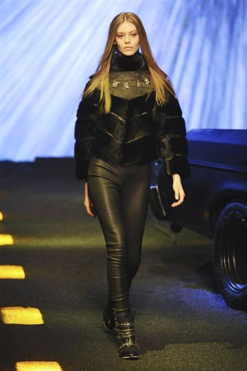 Fotoservizio/FW 2014-2015/WOMEN/PHILIPP PLEIN/DP1/9