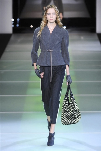Fotoservizio/FW 2014-2015/WOMEN/GIORGIO ARMANI/DP1/10