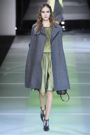 Fotoservizio/FW 2014-2015/WOMEN/GIORGIO ARMANI/DP1/13