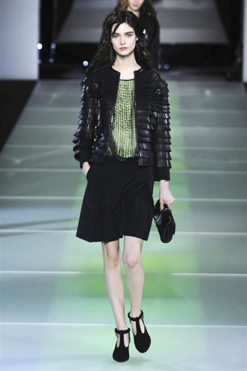 Fotoservizio/FW 2014-2015/WOMEN/GIORGIO ARMANI/DP1/24
