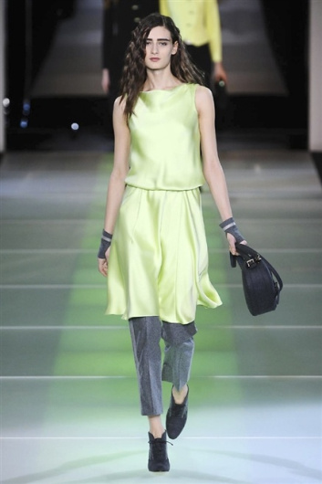 Fotoservizio/FW 2014-2015/WOMEN/GIORGIO ARMANI/DP1/26
