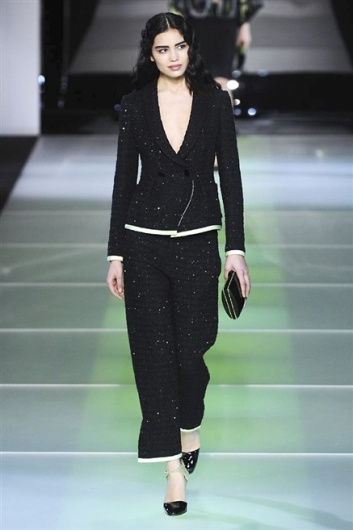 Fotoservizio/FW 2014-2015/WOMEN/GIORGIO ARMANI/DP1/32