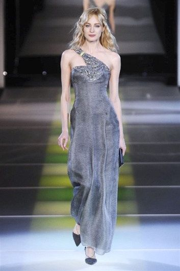 Fotoservizio/FW 2014-2015/WOMEN/GIORGIO ARMANI/DP1/41