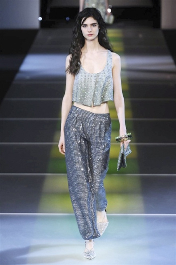 Fotoservizio/FW 2014-2015/WOMEN/GIORGIO ARMANI/DP1/46
